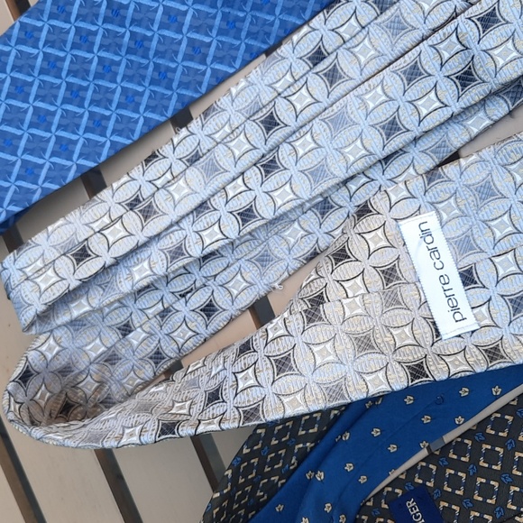 Vintage 100% silk tie bundle - Picture 3 of 7